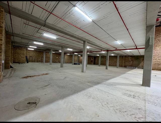 2,316M² WAREHOUSE TO LET IN MULDERSDRIFT